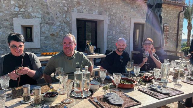 Spirit of Son Fuster gemeinsames Essen