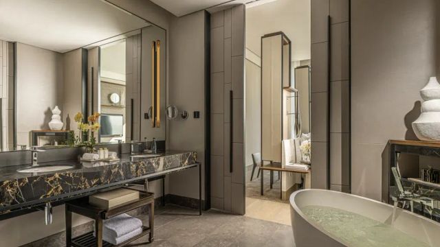 Four Seasons Bangkok Badezimmer