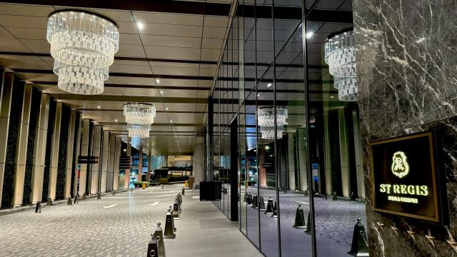 St Regis Kuala Lumpur Hoteleingang
