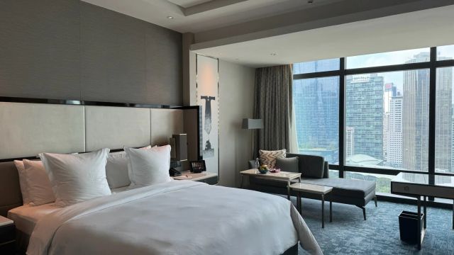 Four Seasons Kuala Lumpur Zimmer mit Stadtblick