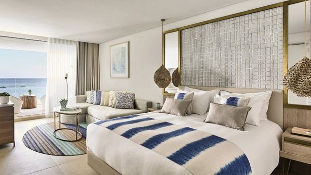 Nobu Ibiza Kingsize Bett mit Meerblick