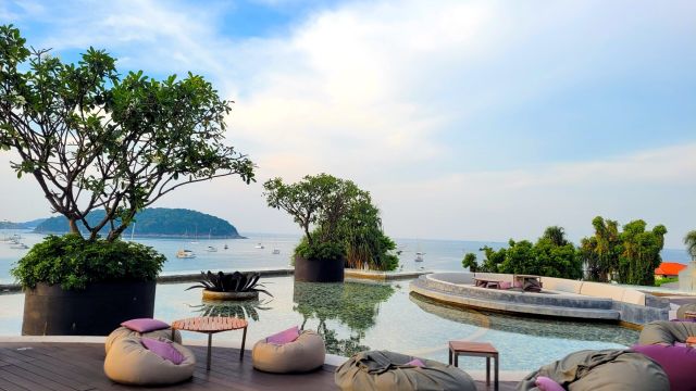 Infinity Pool vom The Nai Harn