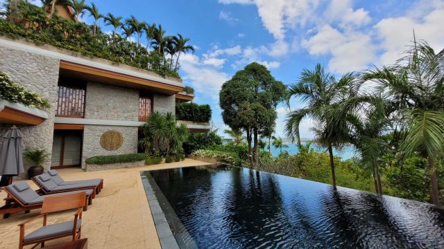 Amanpuri tropischer Pool mit Meerblick