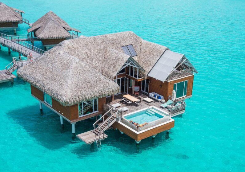 InterContinental Bora Bora Resort & Thalasso Spa Overwater Villa mit Pool