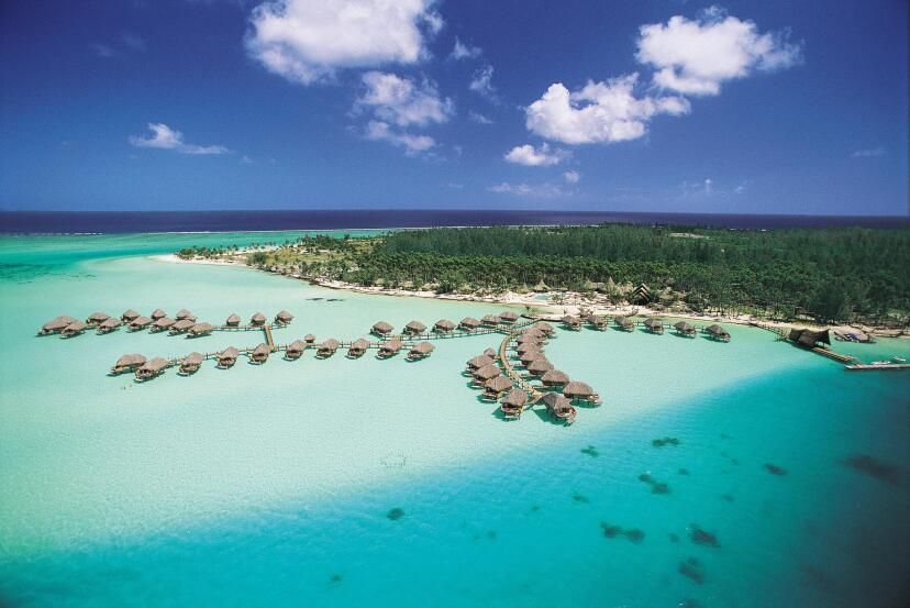 Le Bora Bora by Pearl Resorts Overwater Villen