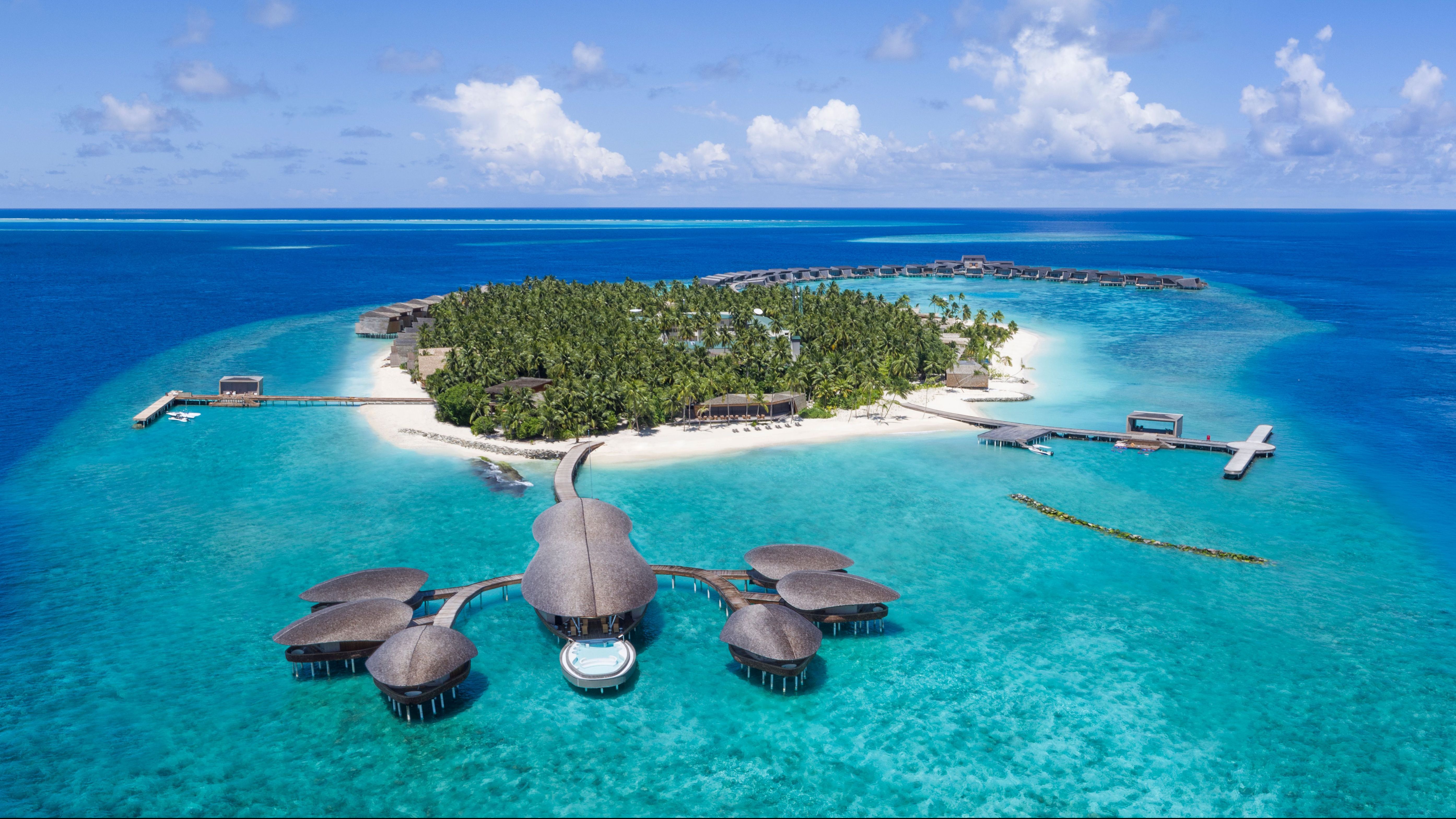 The St. Regis Maldives Vommuli Resort